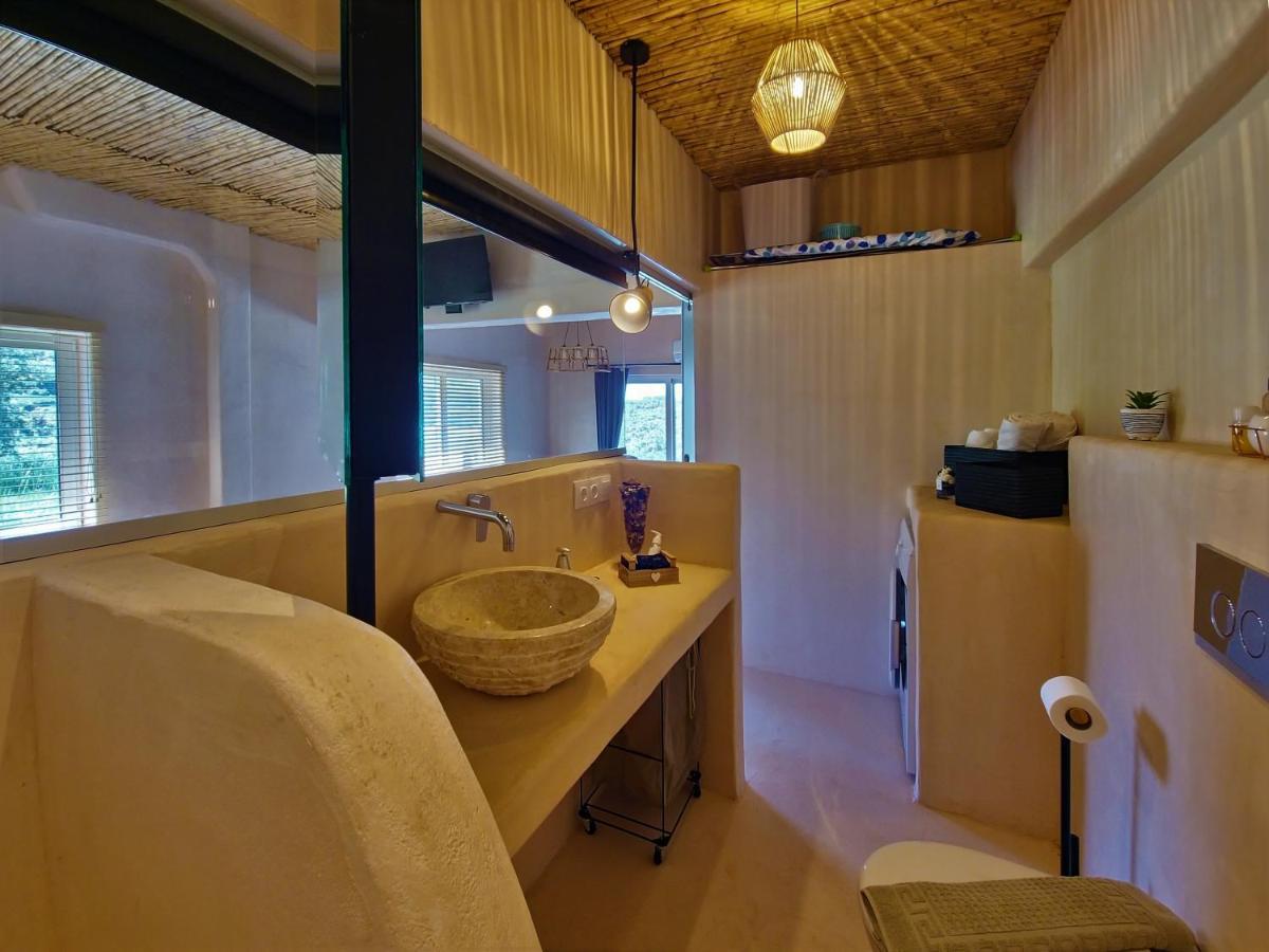Gratelia Studio Damnoni Luaran gambar